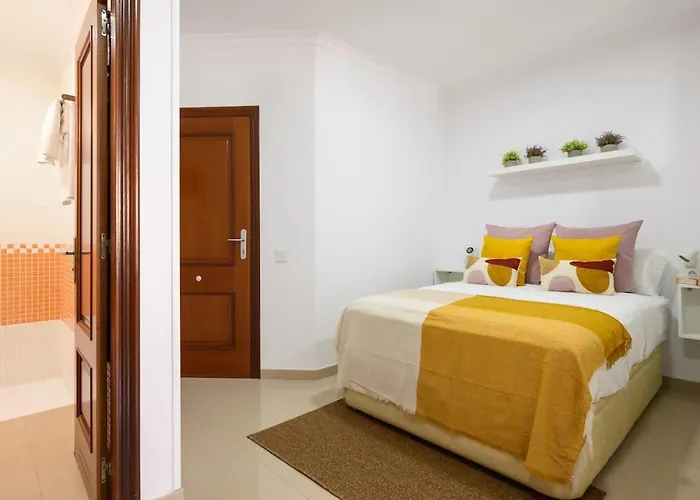 Апартаменты Private Parking Included Dream Gravina